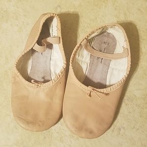 4/$15 Spotlights ballet shoes